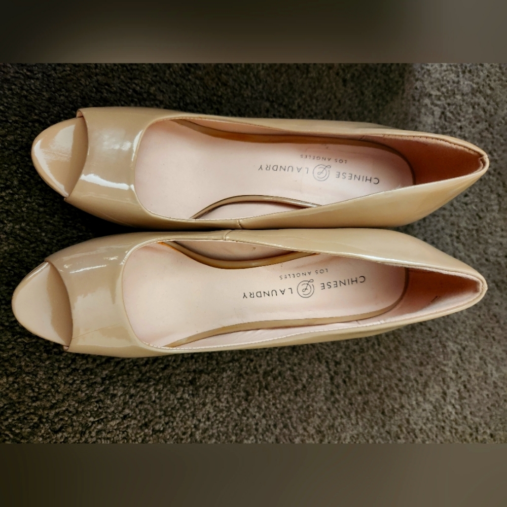Chinese Laundry Nude Patent Peep-Toe Heels - Glossy Neutral Pumps - Picture 2 of 12
